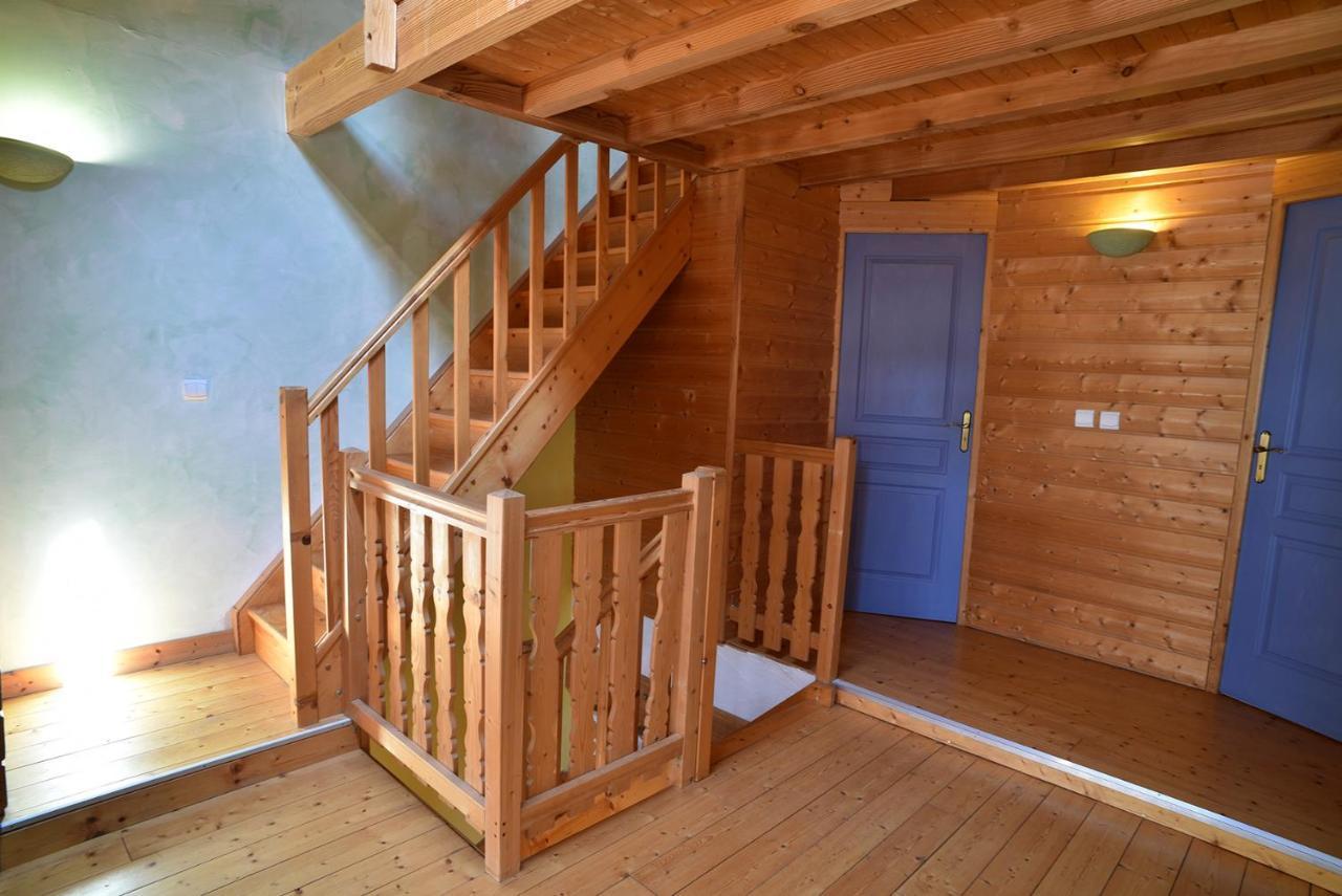 Lavigny Gite Le Douglas, Vignoble Et Reculees Du Jura - Avec Sauna מראה חיצוני תמונה